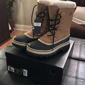 Sorel Boots (New)